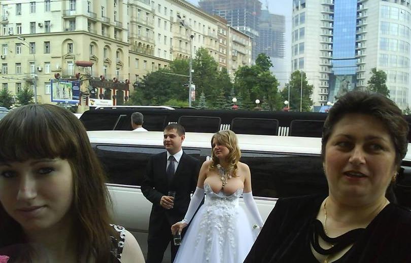 WeddingDress.jpg