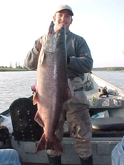 Justin joins Parker on this go 'round and finds the shallow water backbouncing to be a hoot!